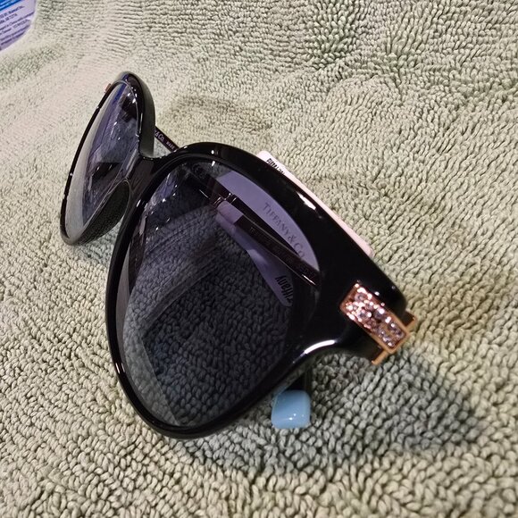 TIFFANY TF4193B Azure Gradient Blue Lense. Black Sunglasses